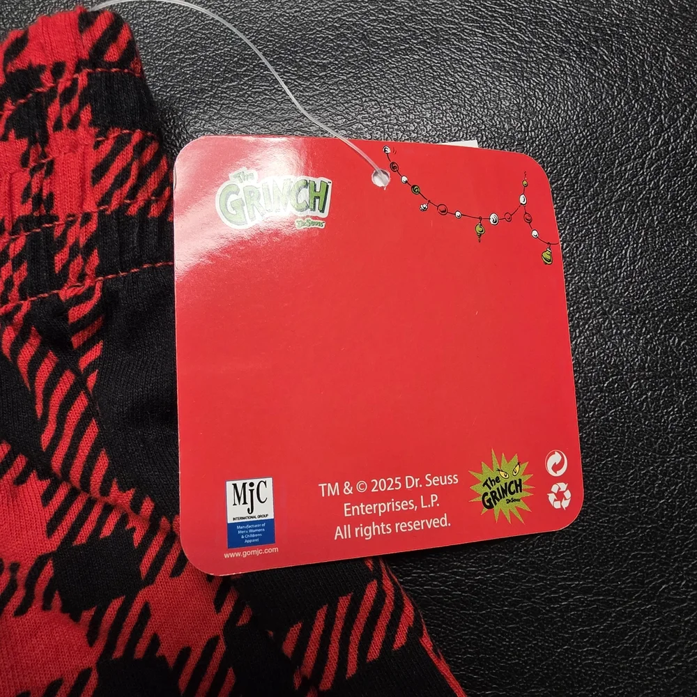 Dr. Seuss Grinch Plaid Boxers - Red and Green